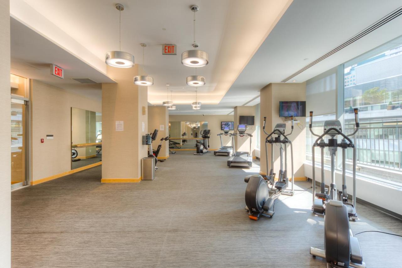 Newly Renovated Cozy Condo/Union Station Toronto Eksteriør billede